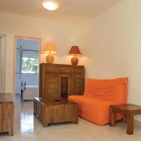 Two-bedroom Holiday In Holiday home *